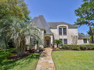 14302 Scotney Castle St, Houston, TX 77095