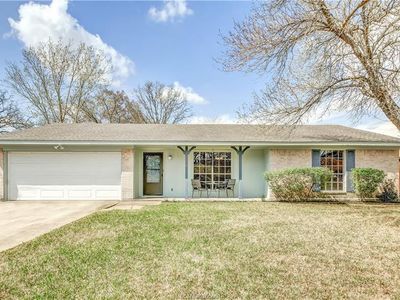 1209 Austin Ave, College Station, TX, 77845