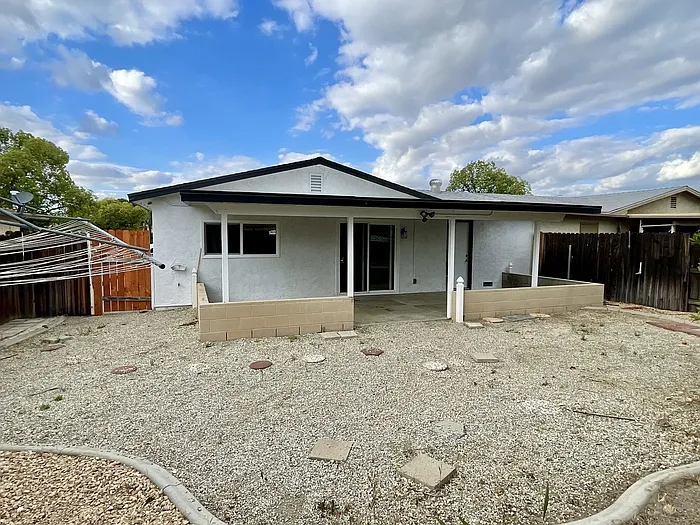 1887 Calle Amargosa — Photo 28