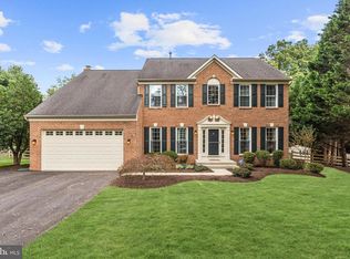 6 Puritan Ct, Damascus, MD 20872
