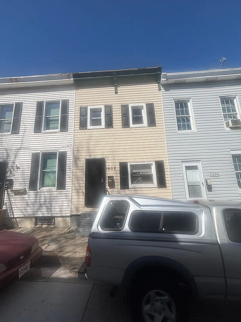 Charming 2BR House in Baltimore, MD 21226 — Photo 4