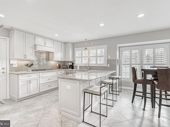 4th image of 13925 Whetstone Manor Ct