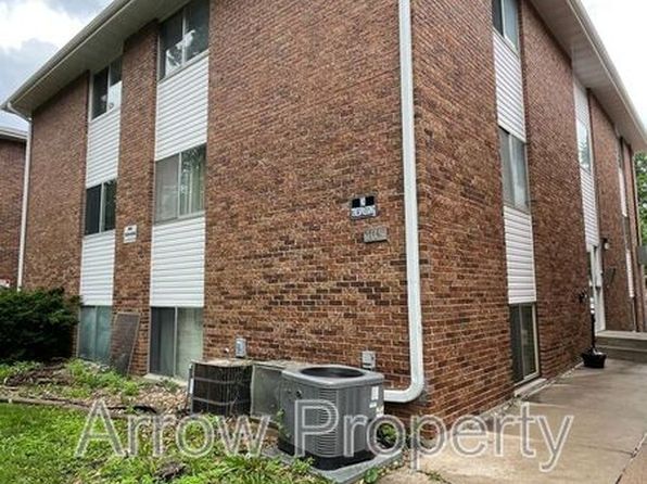 1119 E St #4