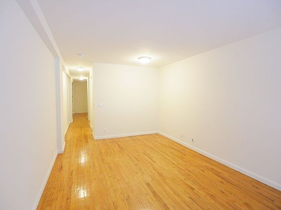 3rd image of 225 E 85th St APT 208