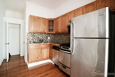 Rented by City Connections Realty