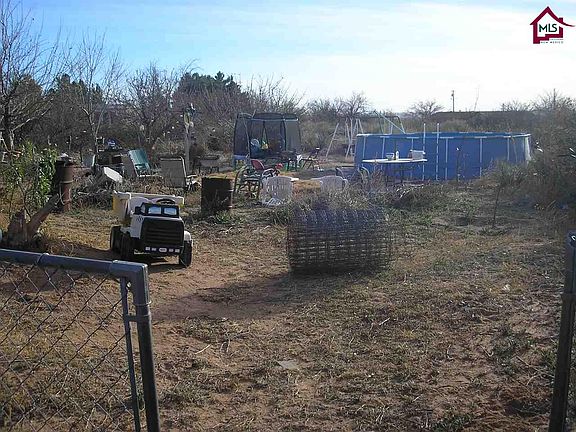4th image of 4649 Weaver Trl