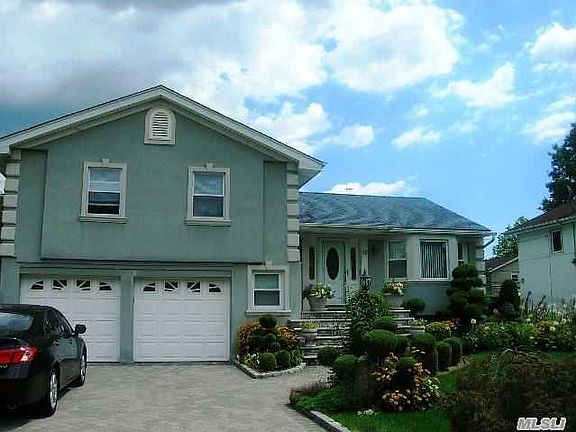 2nd image of 52 Shelbourne Ln