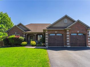 46 Sea Breeze Dr, Norfolk County, ON N0A 1N7