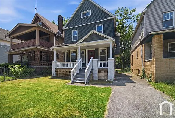 4 bed, $1,600 — Photo 3