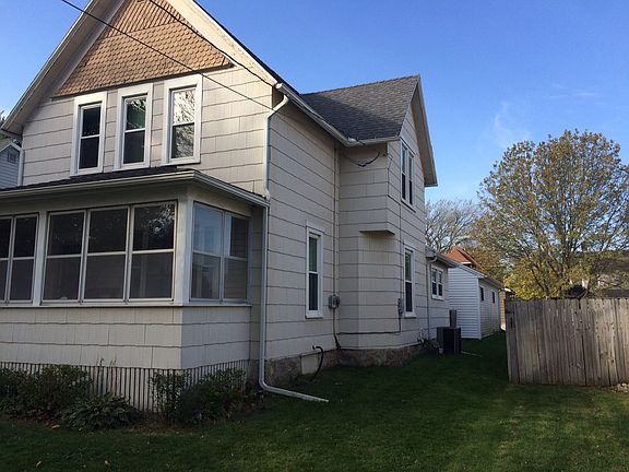 2nd image of 127 N 2nd Ave