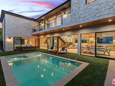 13041 Rose Ave, Los Angeles, CA, 90066