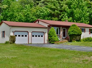 44 Kennison St, Manchester, ME 04351