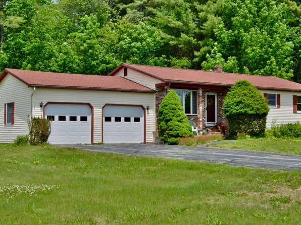 44 Kennison Street, Manchester, ME 04351