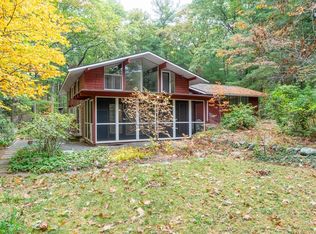 33 Spruce Hill Rd, Weston, MA 02493