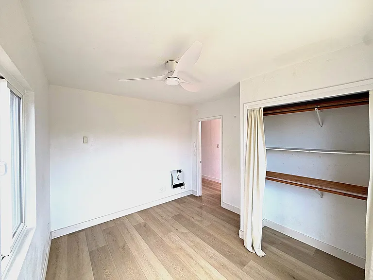 577 Florence St — Photo 18