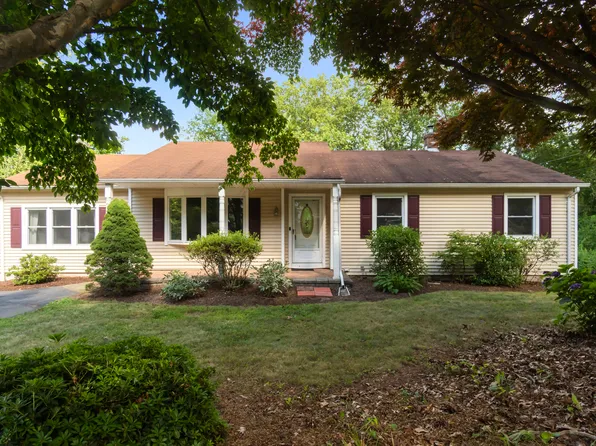 20 Booth Terrace, Hamden, CT 06518