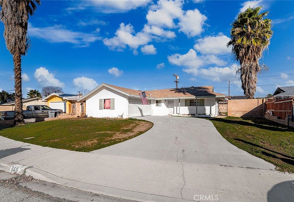 1st image of 640 Vista De Loma