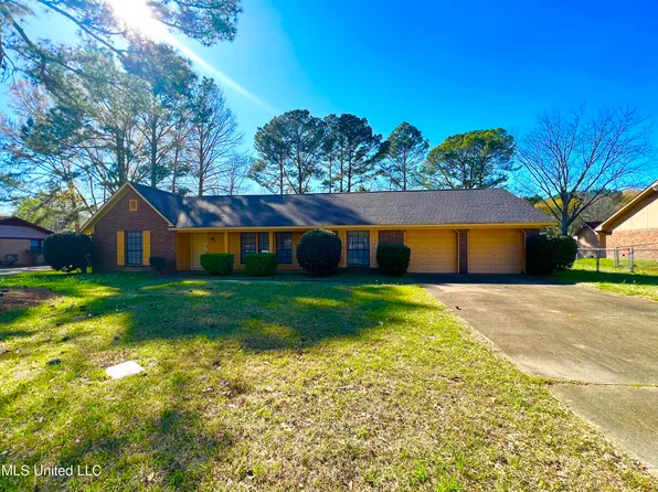 223 Brookridge Dr, Jackson, MS 39212