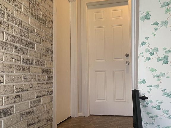 5th image of 312 Kiswick St