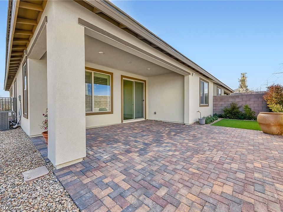 1st image of 10082 Sangria Sunrise Ave