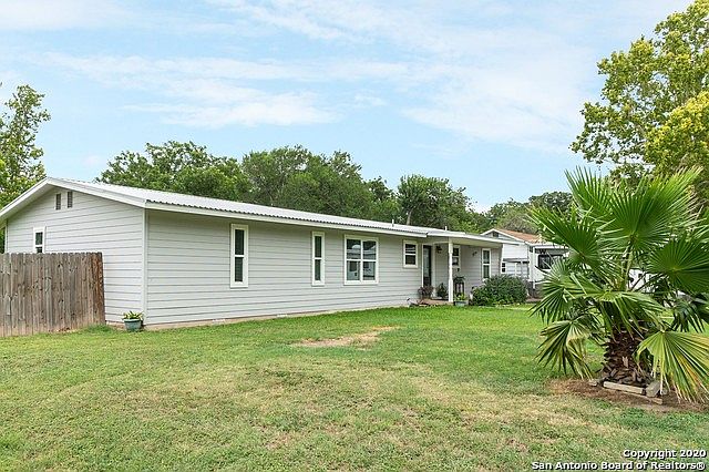 1st image of 502 Sunset Dr