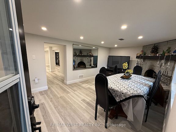 5th image of 81 Freemont Ave #Basement