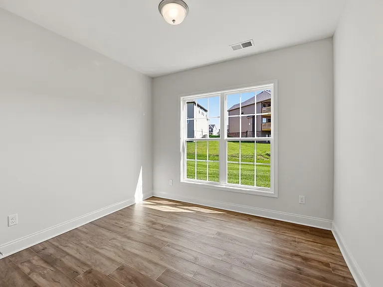 2869 Blackford Pkwy — Photo 17