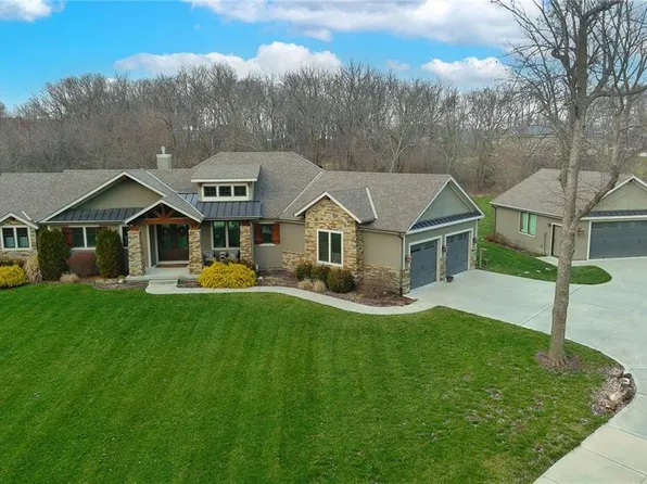 29220 E 161st St, Pleasant Hill, MO 64080