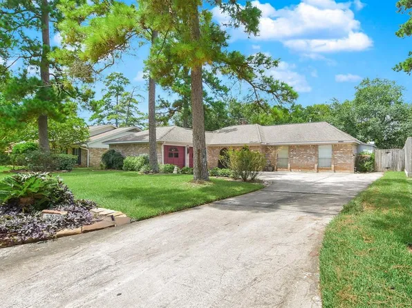 27121 Pyeatt Ln, Conroe, TX 77385