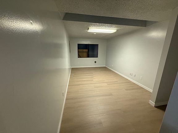 3rd image of 3704 Yakima Ave Building B