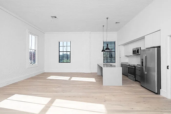 510 Julia St — Photo 89