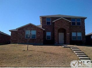 3005 Amber Waves Ln, Lancaster, TX 75134