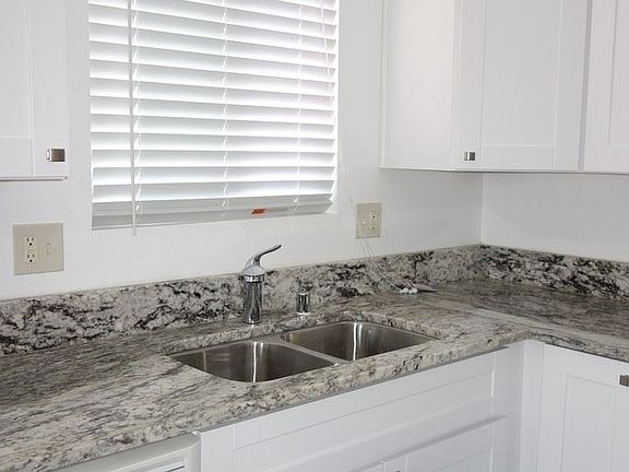 3rd image of 4362 43rd St APT 4