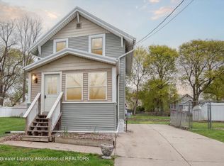 1506 Ballard St, Lansing, MI 48906