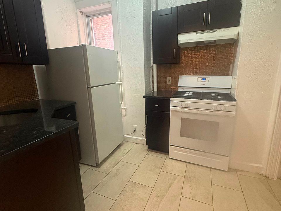 2nd image of 759 Highland Ave #2