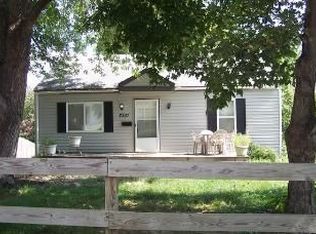 8307 Locust St, Kansas City, MO 64131