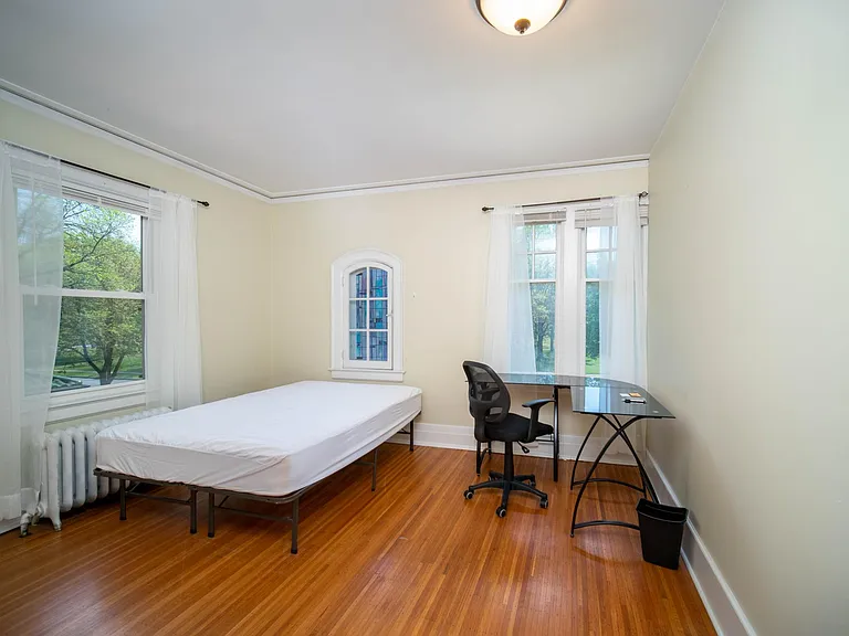 70 Elmwood Ave — Photo 6