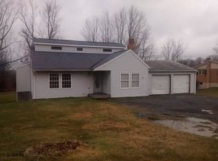 1061 Level Rd, Lilly, PA 15938