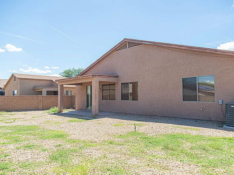 8230 W Calle Sancho Panza — Photo 19
