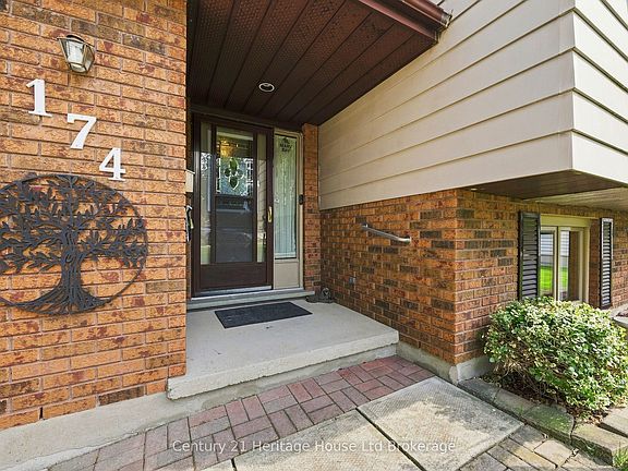 4th image of 174 Metcalfe St