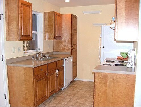 4th image of 2708B Oshaughnessy St