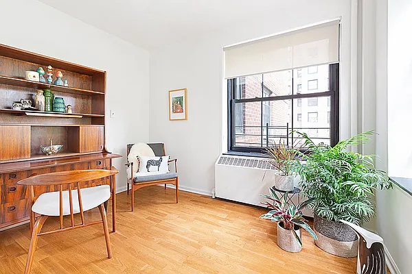 Sold by Compass | media 3