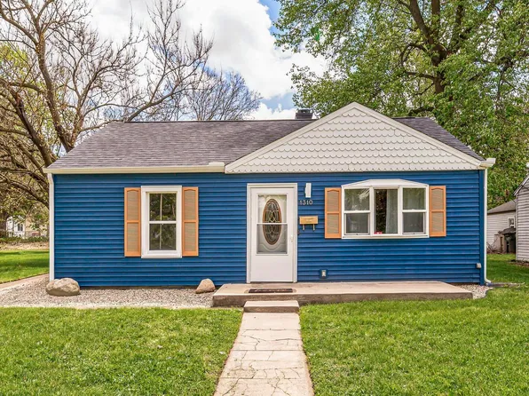 1310 Chalfant St, South Bend, IN 46617