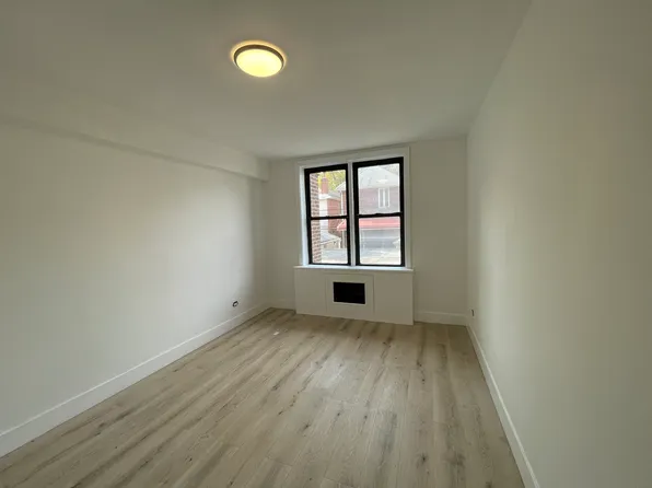 3178 Nostrand Avenue image 26 of 30