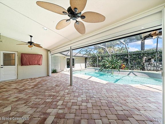 4th image of 117 Windward Way