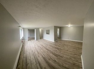3580 Sowles Rd, Hamburg, NY 14075
