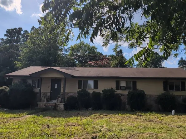 9131 N Hickory Valley Rd, Chattanooga, TN 37416