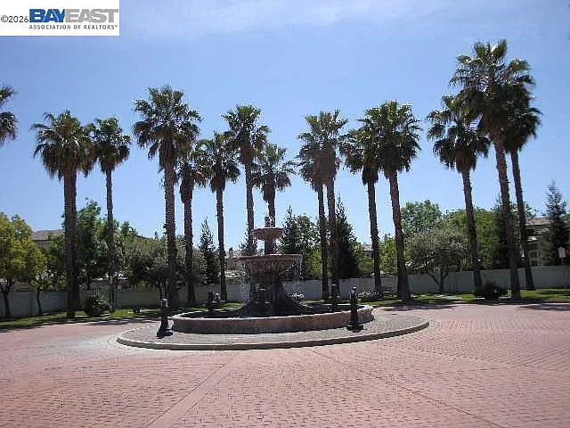 2 bed, 1086 sqft, $3,250 — Photo 3