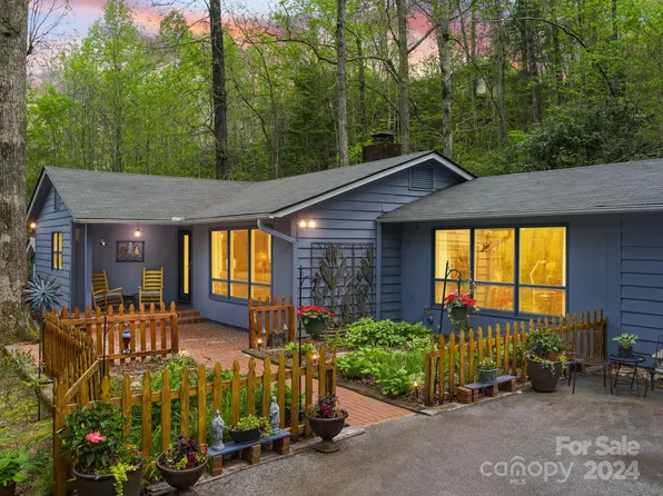 159 Jervey Rd, Tryon, NC 28782