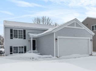 2081 Farm Valley Rd, Adrian, MI 49221